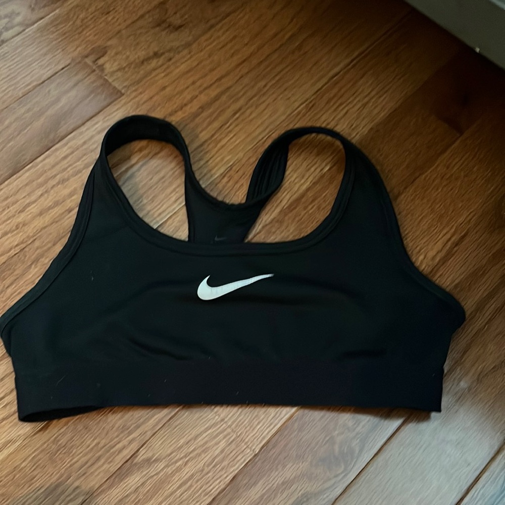 nike black dri-fit bra no tags barely worn youth small